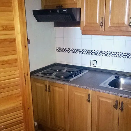 Apartment 3000 *