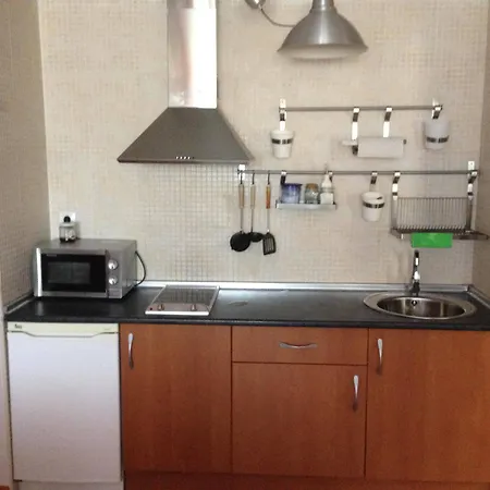 Apartment 3000 *